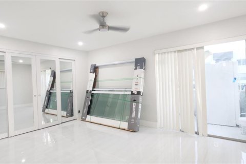 Condominio en venta en Delray Beach, Florida, 1 dormitorio, 70.61 m2 № 2088297 - foto 11