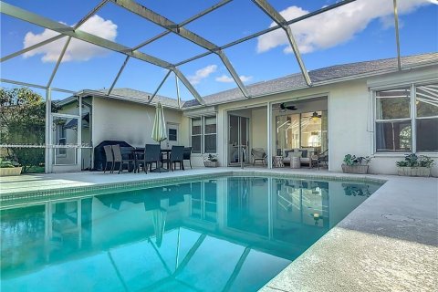 House in Naples, Florida 3 bedrooms, 181.62 sq.m. № 2244431 - photo 24