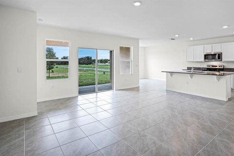House in Lakeland, Florida 4 bedrooms, 187.66 sq.m. № 1651028 - photo 22