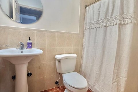 Купить виллу или дом в Майами, Флорида 4 спальни, 150.22м2, № 2045376 - фото 9