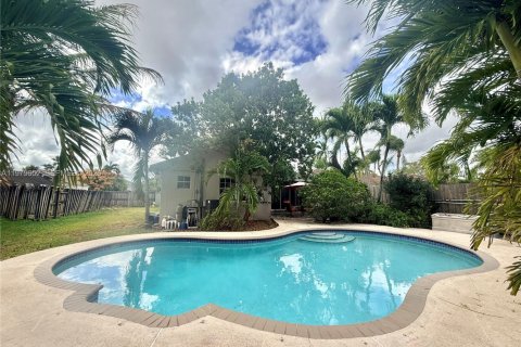 Купить виллу или дом в Майами, Флорида 4 спальни, 150.22м2, № 2045376 - фото 16