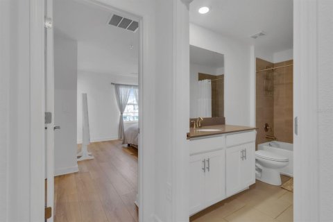 Touwnhouse à vendre à Orlando, Floride: 3 chambres, 150.04 m2 № 2329112 - photo 26