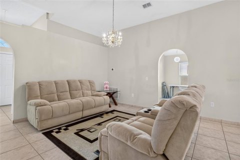 Villa ou maison à vendre à Clermont, Floride: 4 chambres, 174.1 m2 № 2429104 - photo 11