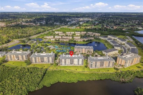 Copropriété à vendre à Seminole, Floride: 2 chambres, 157.93 m2 № 2373541 - photo 3