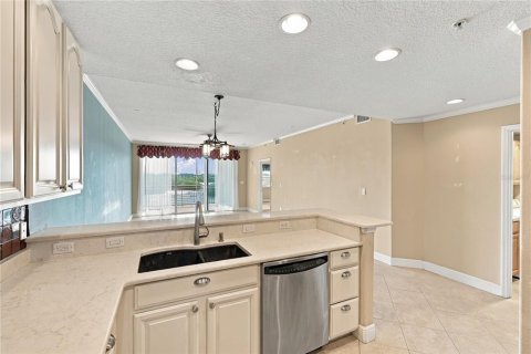 Copropriété à vendre à Seminole, Floride: 2 chambres, 157.93 m2 № 2373541 - photo 14