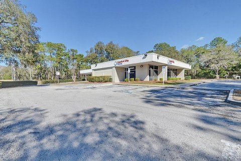 Commercial property in Citrus Springs, Florida 304.72 sq.m. № 1625859 - photo 3