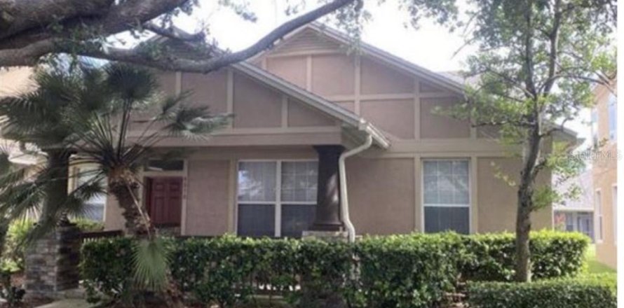 House in Windermere, Florida 3 bedrooms, 178.93 sq.m. № 2287166