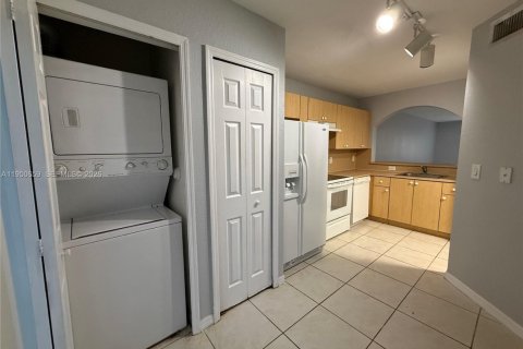 Condominio en alquiler en Homestead, Florida, 2 dormitorios, 76.37 m2 № 2054313 - foto 7