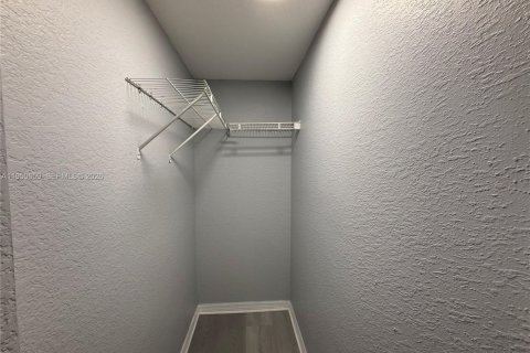 Condominio en alquiler en Homestead, Florida, 2 dormitorios, 76.37 m2 № 2054313 - foto 15