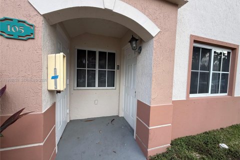 Condominio en Homestead, Florida, 2 dormitorios  № 2054313