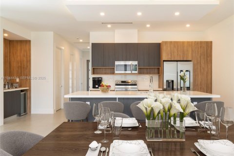 Townhouse in Fort Lauderdale, Florida 4 bedrooms, 214.42 sq.m. № 2001040 - photo 6