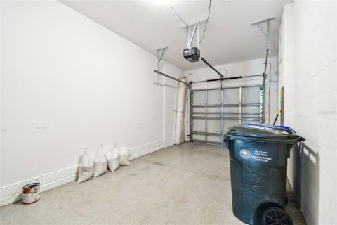 Townhouse in Clearwater, Florida 3 bedrooms, 172.15 sq.m. № 1795302 - photo 25