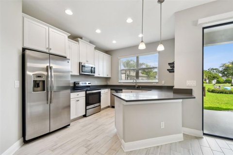 Townhouse in Clearwater, Florida 3 bedrooms, 172.15 sq.m. № 1795302 - photo 17