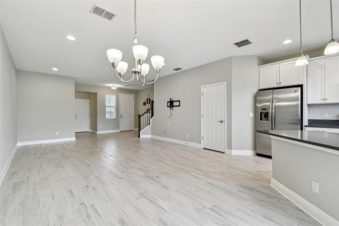 Townhouse in Clearwater, Florida 3 bedrooms, 172.15 sq.m. № 1795302 - photo 15