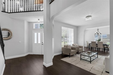 House in Oviedo, Florida 6 bedrooms, 350.71 sq.m. № 1816957 - photo 5