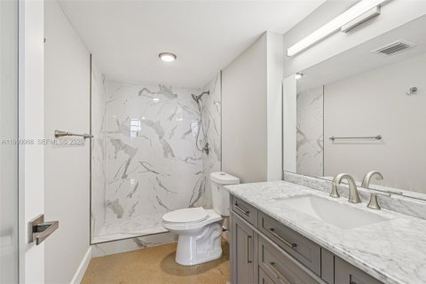 Copropriété à vendre à North Miami Beach, Floride: 1 chambre, 73.39 m2 № 2057557 - photo 21