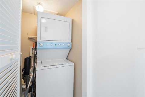 Condo in Tampa, Florida, 1 bedroom № 2095441 - photo 19