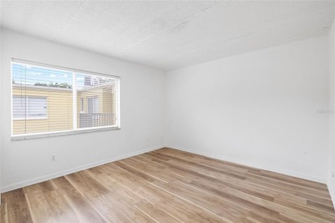 Condo in Tampa, Florida, 1 bedroom № 2095441 - photo 16