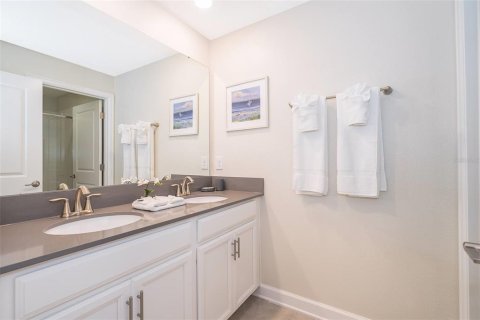 Adosado en venta en Kissimmee, Florida, 4 dormitorios, 177.81 m2 № 1733319 - foto 11