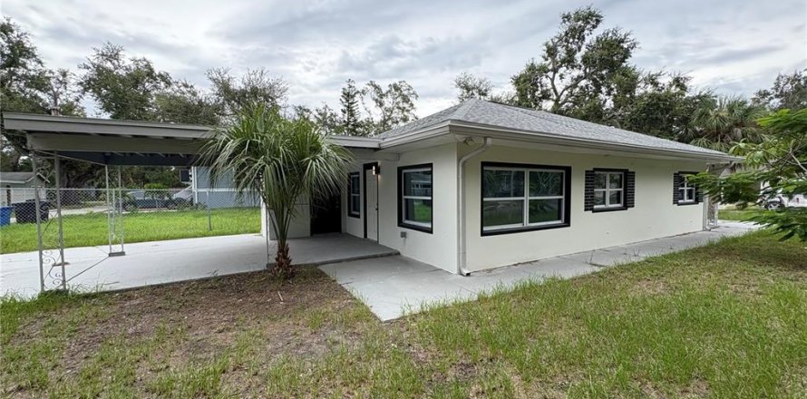 Casa en Saint Petersburg, Florida 3 dormitorios, 85.93 m2 № 1907277