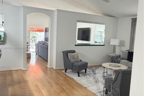 Villa ou maison à vendre à Boynton Beach, Floride: 4 chambres, 168.34 m2 № 2022176 - photo 10