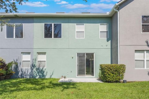 Townhouse in Orlando, Florida 3 bedrooms, 166.76 sq.m. № 1853734 - photo 12