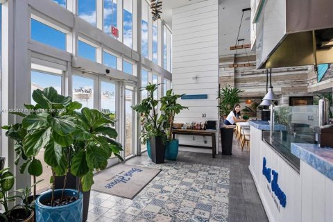 Copropriété à louer à Sunny Isles Beach, Floride: 3 chambres, 216.18 m2 № 1981652 - photo 25