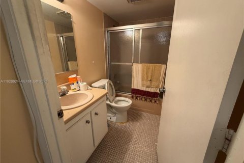 Condominio en venta en Margate, Florida, 2 dormitorios, 92.9 m2 № 1988856 - foto 28