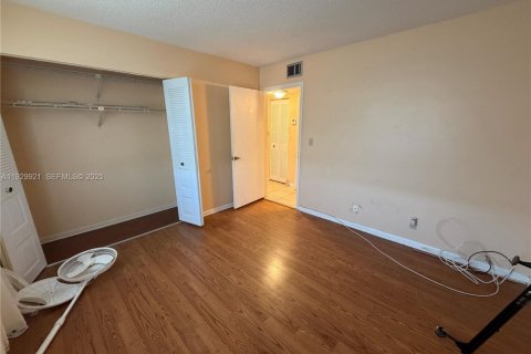 Condominio en venta en Margate, Florida, 2 dormitorios, 92.9 m2 № 1988856 - foto 4