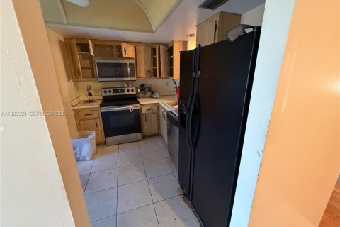 Condominio en venta en Margate, Florida, 2 dormitorios, 92.9 m2 № 1988856 - foto 5