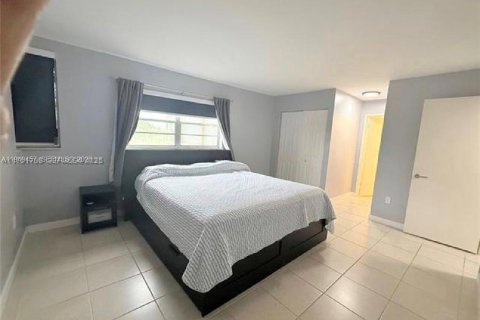 Купить кондоминиум в Плантация, Флорида 2 спальни, 118.91м2, № 2005709 - фото 21