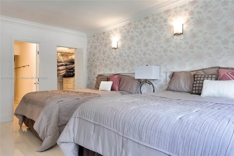 Copropriété à vendre à Hallandale Beach, Floride: 3 chambres, 165.37 m2 № 1939991 - photo 24