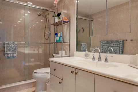 Copropriété à vendre à Hallandale Beach, Floride: 3 chambres, 165.37 m2 № 1939991 - photo 18