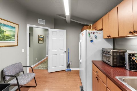 Commercial property in Crystal River, Florida 224.82 sq.m. № 2213800 - photo 21