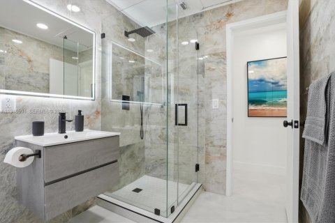 Casa en venta en Miami, Florida, 3 dormitorios, 97.55 m2 № 2002798 - foto 19