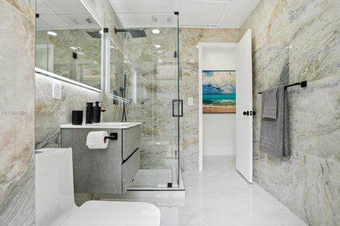 Casa en venta en Miami, Florida, 3 dormitorios, 97.55 m2 № 2002798 - foto 20
