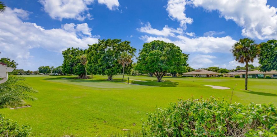 Townhouse in Jupiter, Florida 2 bedrooms, 182.92 sq.m. № 1145913