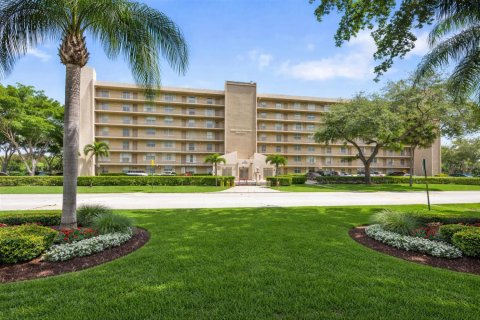 Condominio en Deerfield Beach, Florida, 1 dormitorio  № 2146586