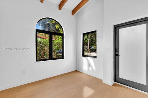 Купить виллу или дом в Корал-Гейблс, Флорида 3 спальни, 203.73м2, № 2012039 - фото 14