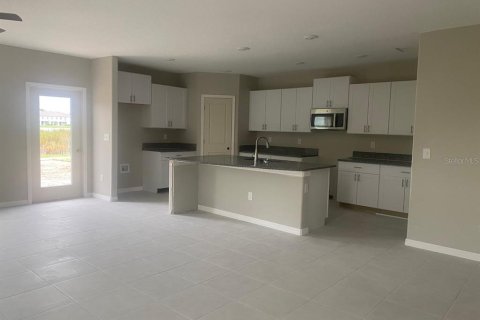 Casa en alquiler en Ruskin, Florida, 5 dormitorios, 210.33 m2 № 1853846 - foto 2