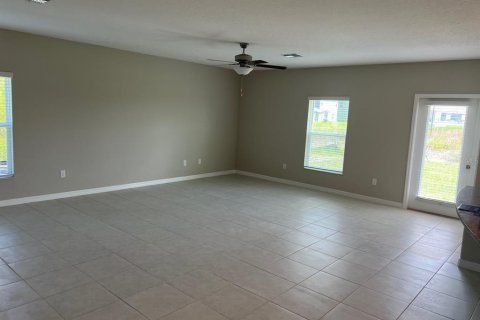 Casa en alquiler en Ruskin, Florida, 5 dormitorios, 210.33 m2 № 1853846 - foto 4