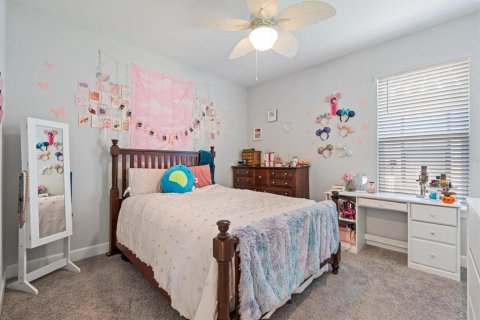 House in Palmetto, Florida 3 bedrooms, 194.91 sq.m. № 2222841 - photo 11