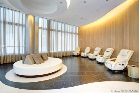 Copropriété à louer à Miami, Floride: 2 chambres, 144.93 m2 № 2024104 - photo 17