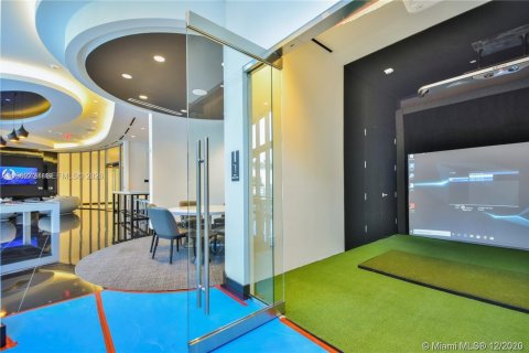 Copropriété à louer à Miami, Floride: 2 chambres, 144.93 m2 № 2024104 - photo 10