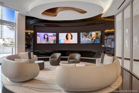 Copropriété à louer à Miami, Floride: 2 chambres, 144.93 m2 № 2024104 - photo 23
