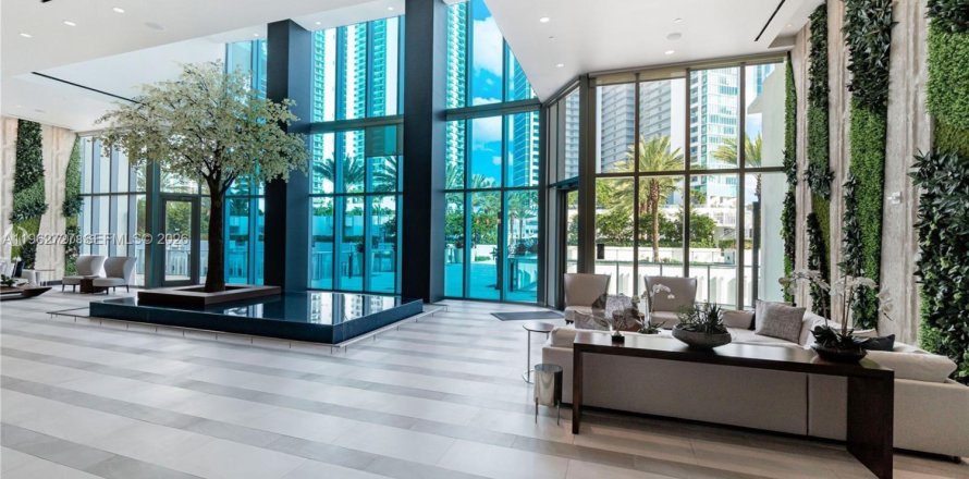 Condo à Miami, Floride, 2 chambres  № 2024104