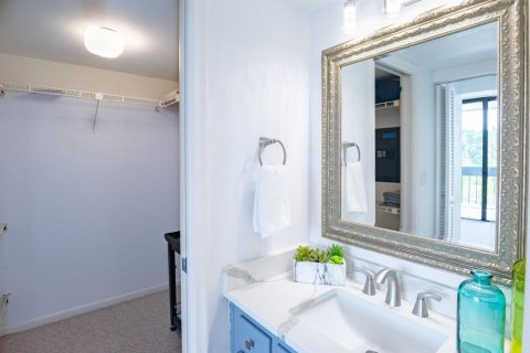 Купить кондоминиум в Уэст-Палм-Бич, Флорида 5 комнат, 105.35м2, № 2177427 - фото 17