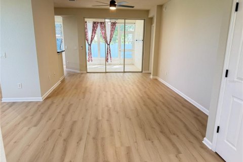 Condo in Ocala, Florida, 3 bedrooms  № 2390940 - photo 6