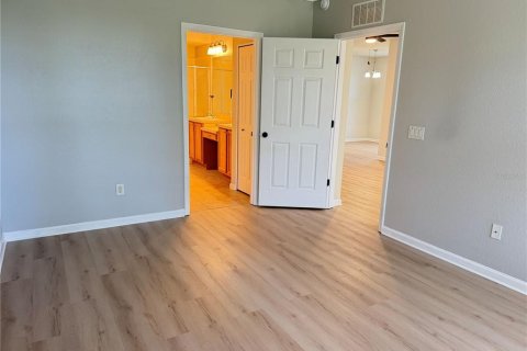 Condo in Ocala, Florida, 3 bedrooms  № 2390940 - photo 25