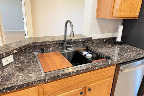 Condo in Ocala, Florida, 3 bedrooms  № 2390940 - photo 14